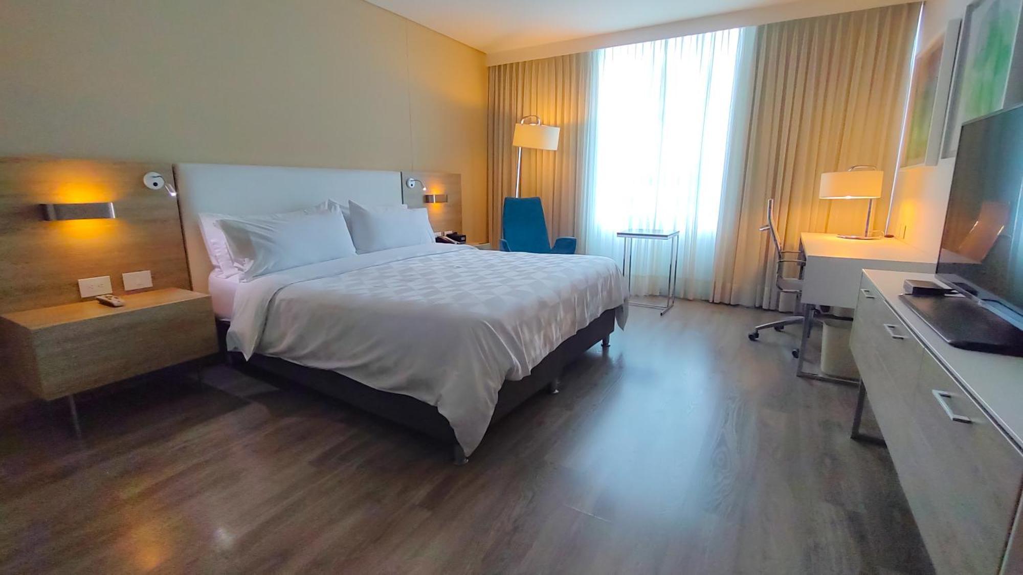 Holiday Inn Cucuta By Ihg Екстериор снимка