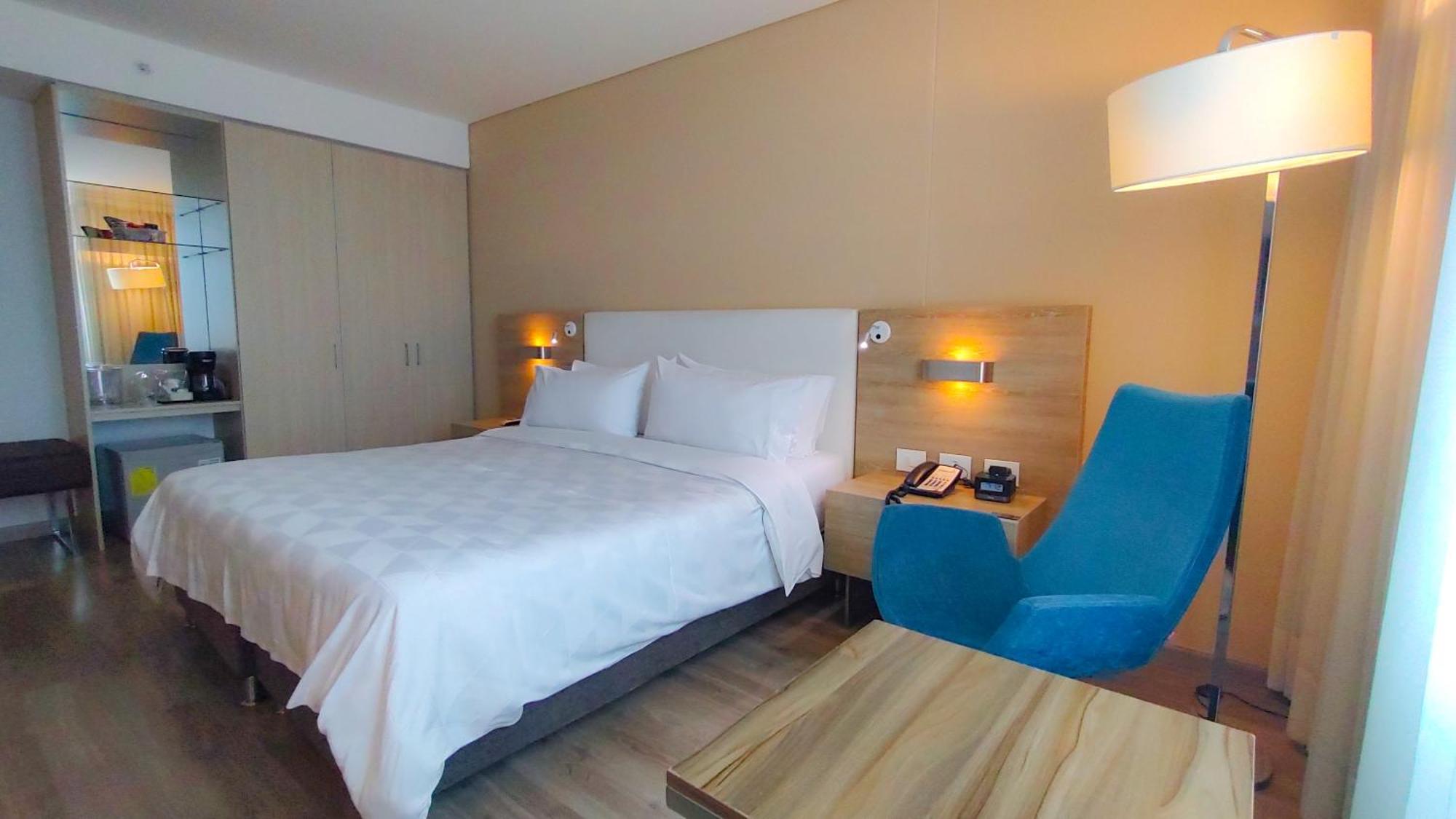 Holiday Inn Cucuta By Ihg Екстериор снимка